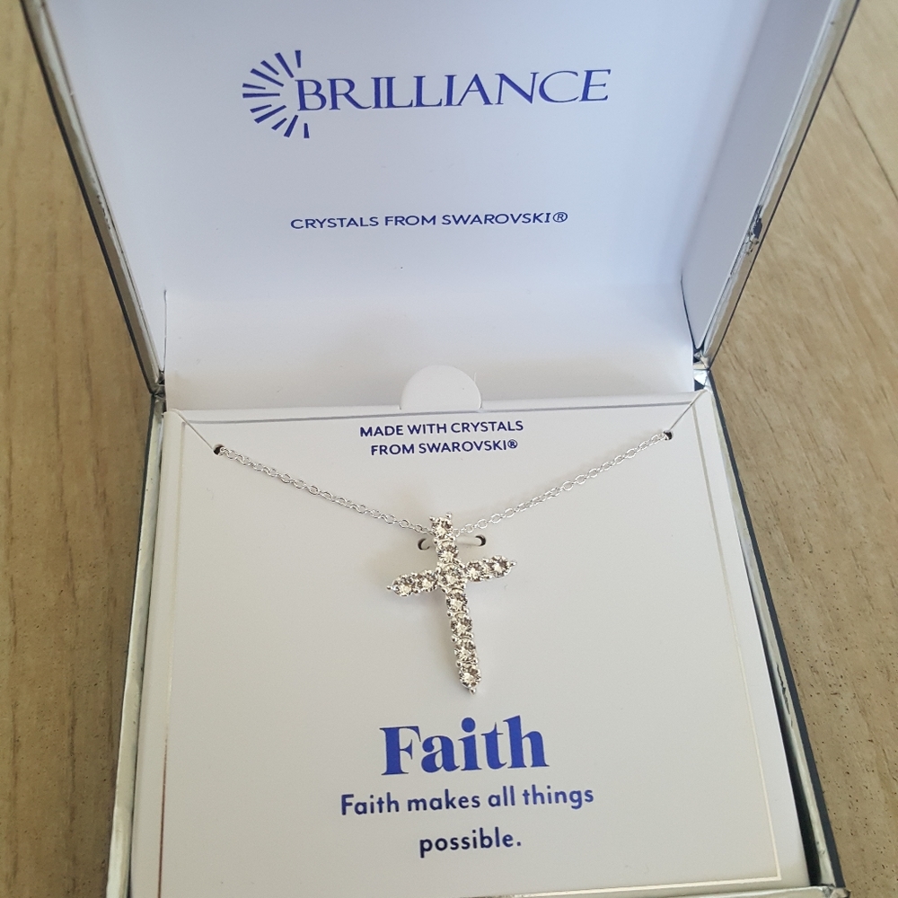 Swarovski  cross necklace - Picture 6 of 8